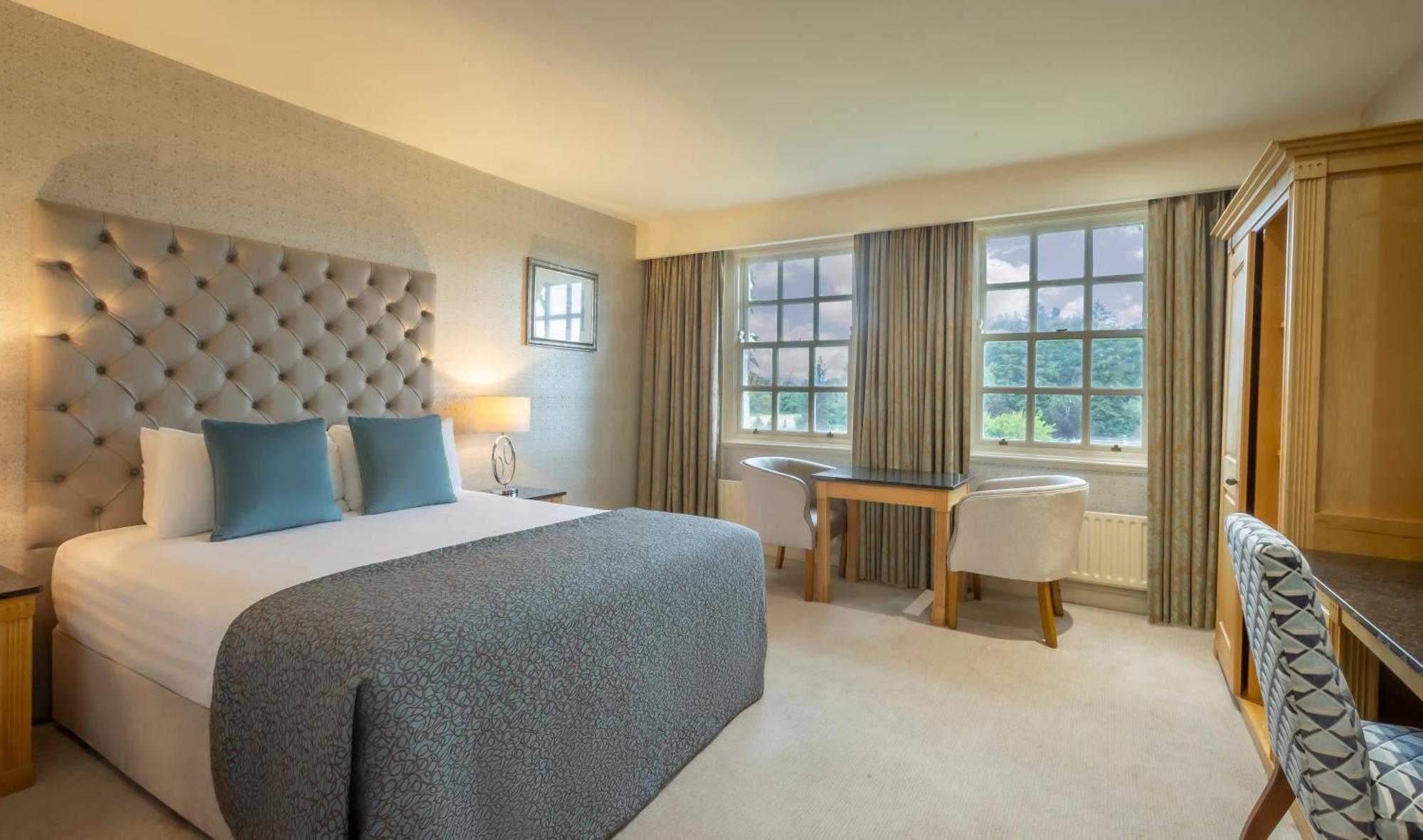 Slieve Russell Hotel Балликоннелл Экстерьер фото