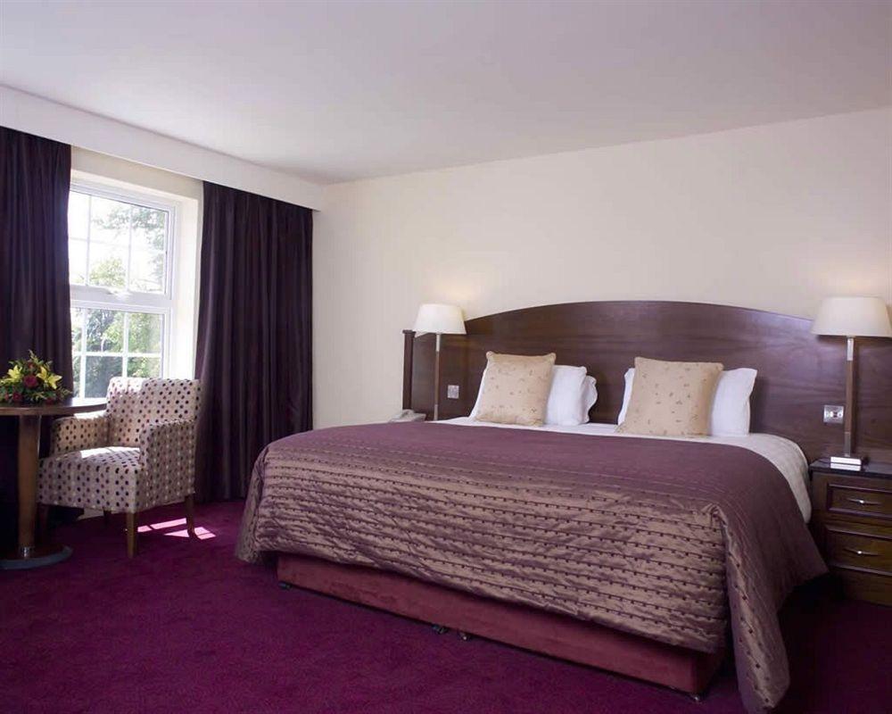 Slieve Russell Hotel Балликоннелл Экстерьер фото