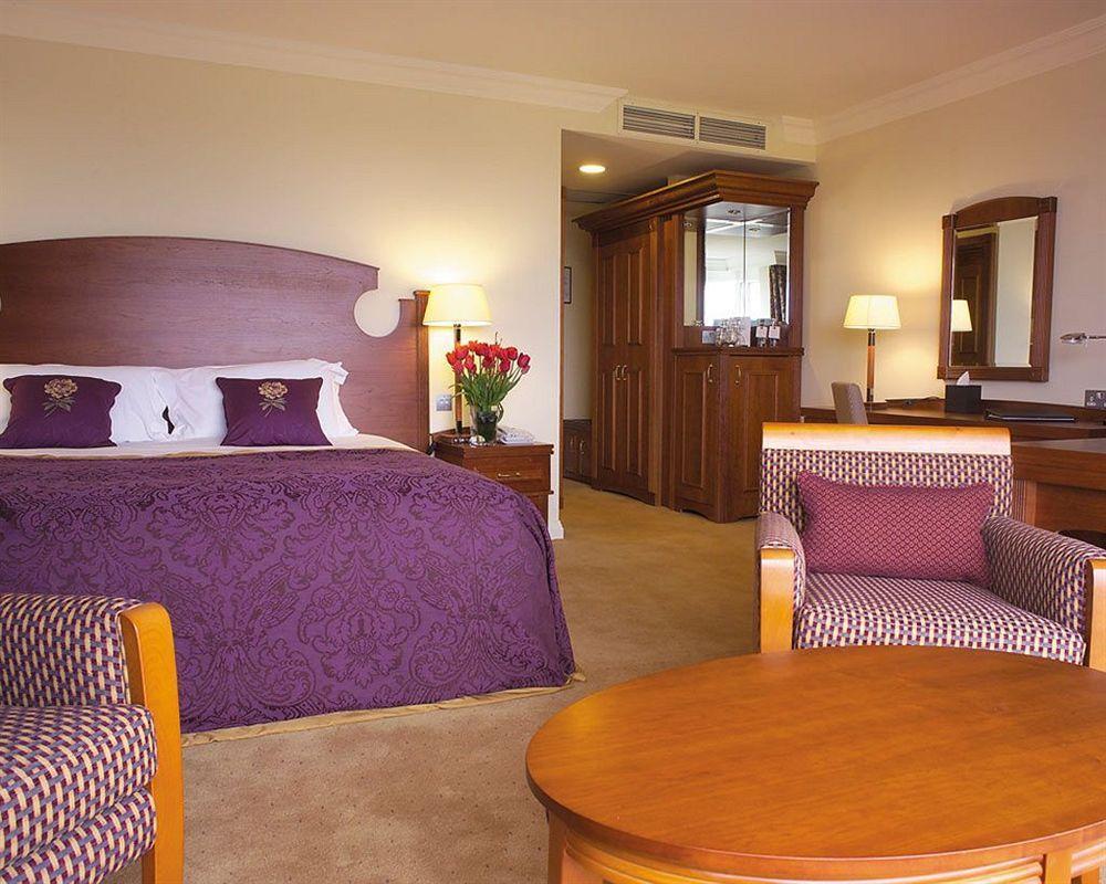 Slieve Russell Hotel Балликоннелл Экстерьер фото