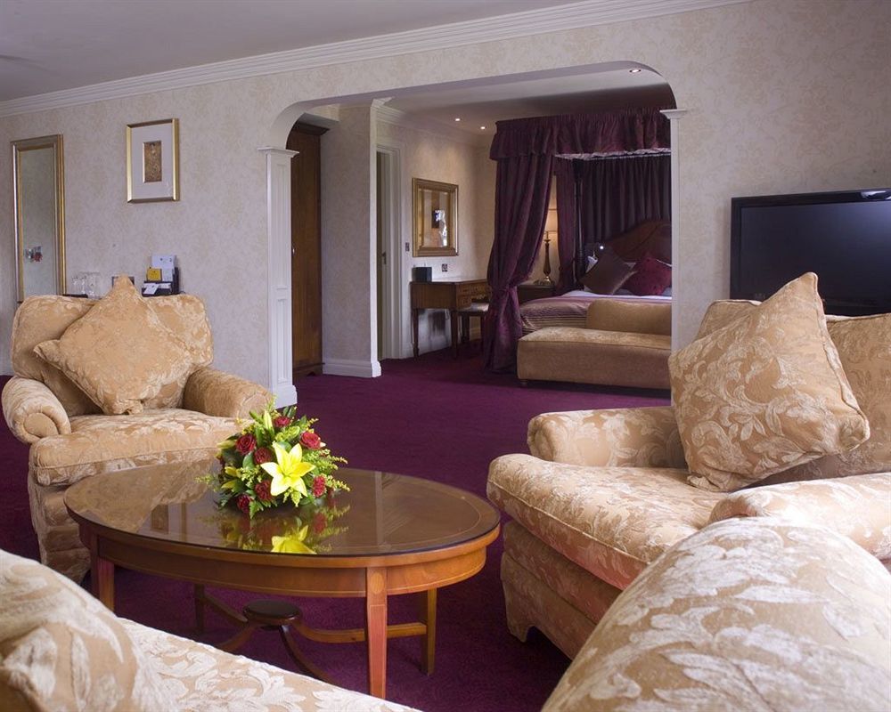 Slieve Russell Hotel Балликоннелл Экстерьер фото